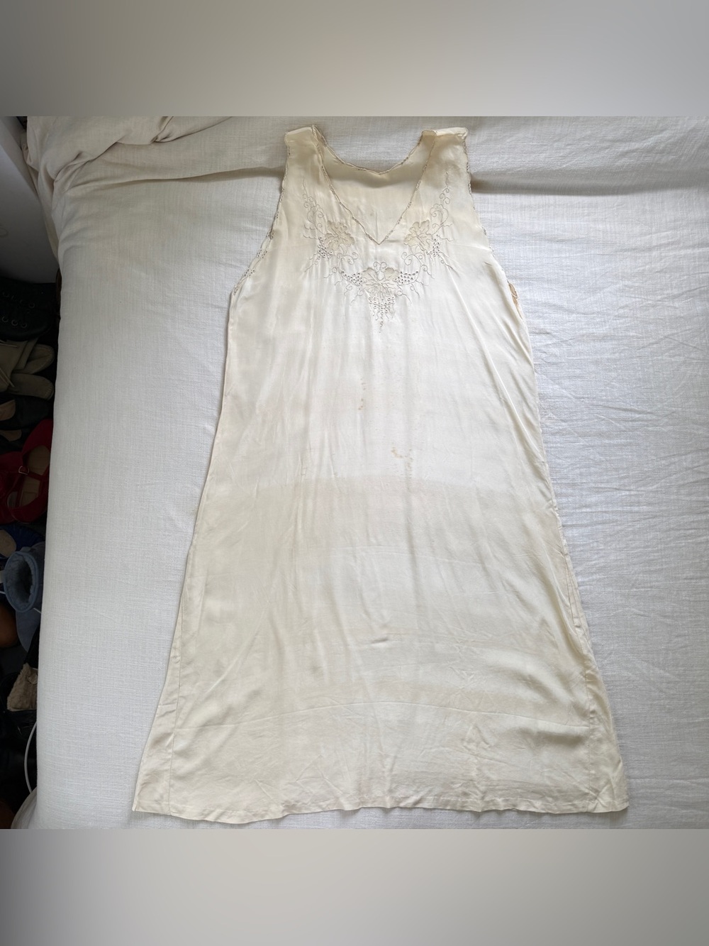 Vintage 1930s 100% Silk Bias Cut Embroidered Gown Nightgown AS-IS - Picture 11 of 16